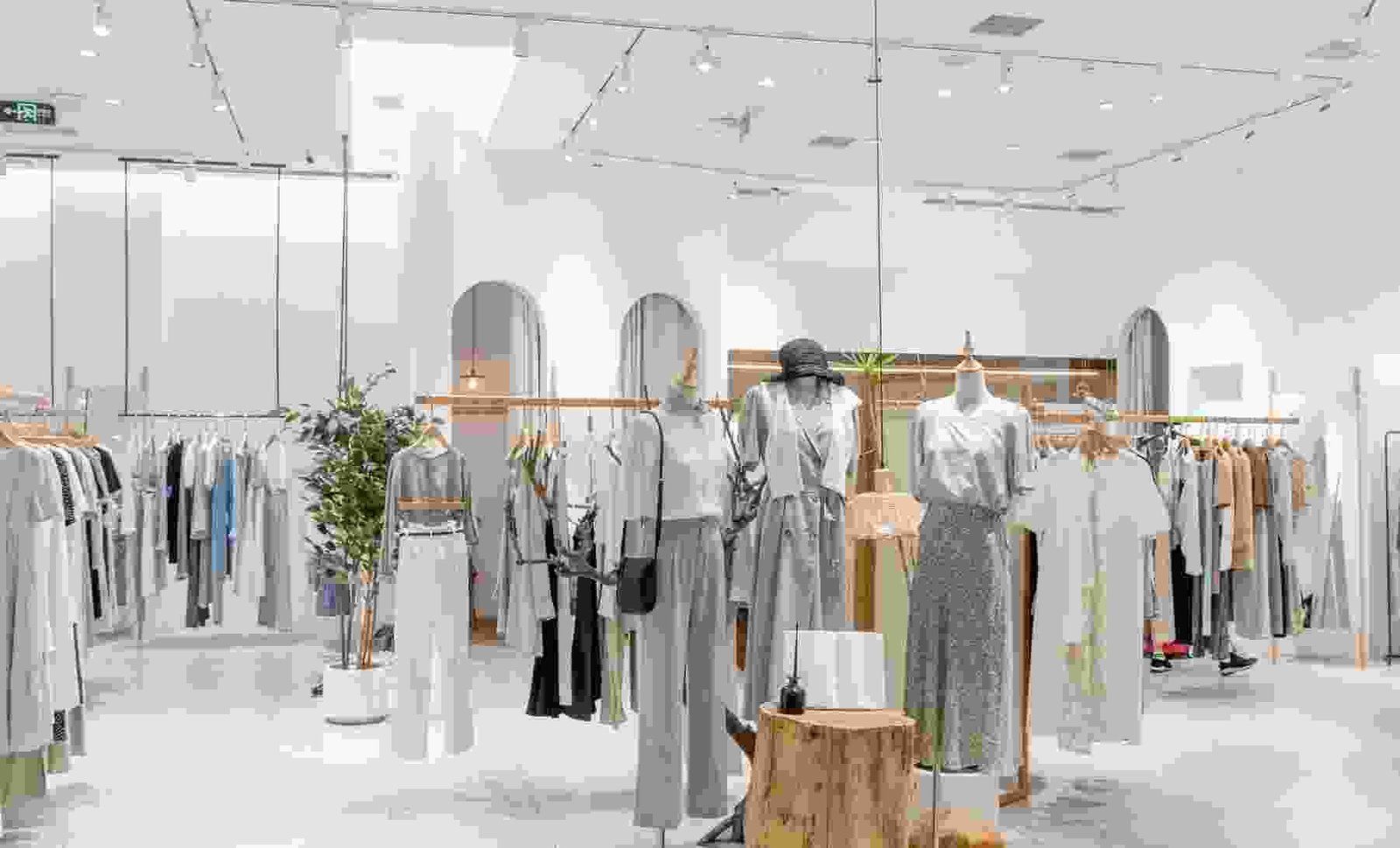 The Cali Roots|Our Stores