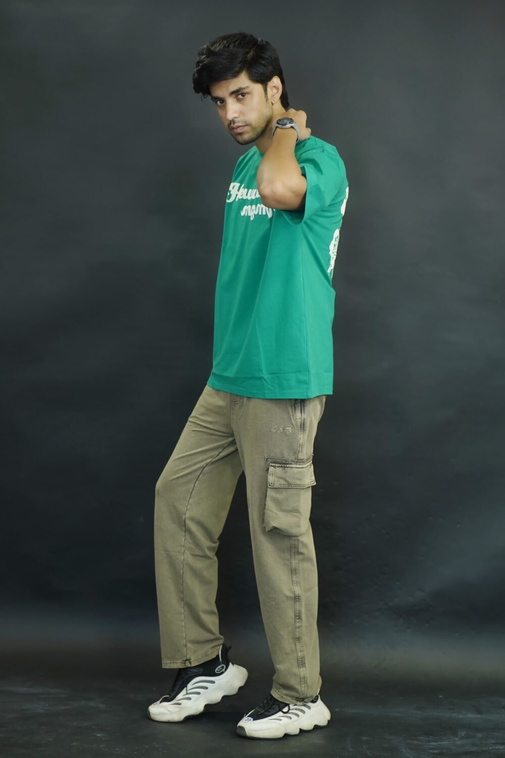 Round Neck - Image 4